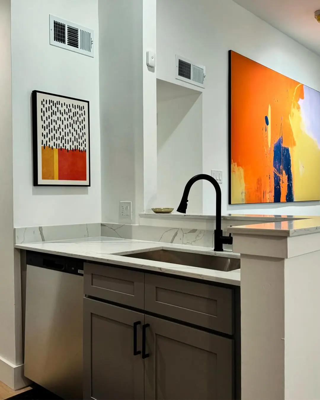 Kitchen 02