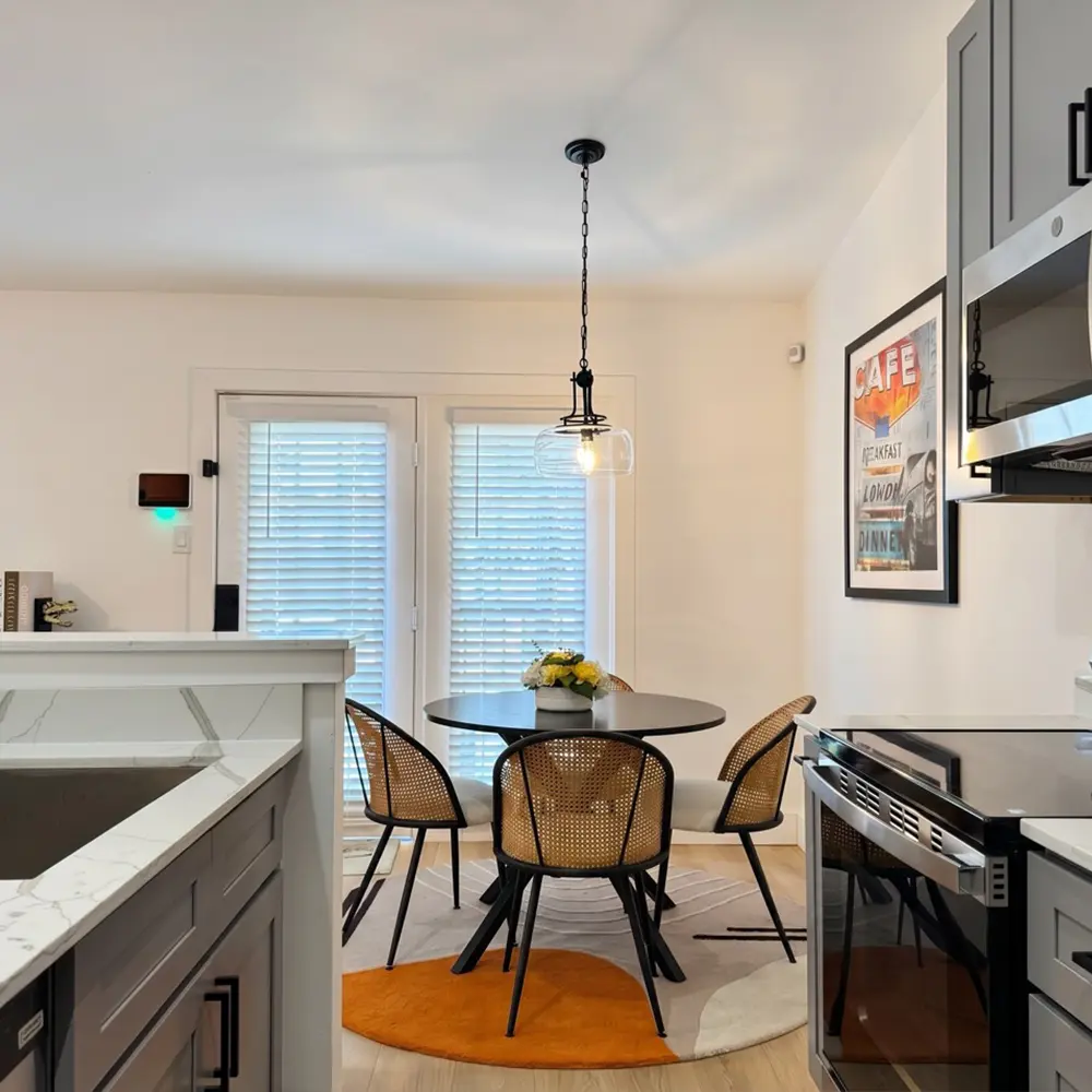 Dinning Room 01